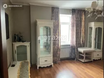 1-комнатная квартира, этаж 3 из 18, 43 м²