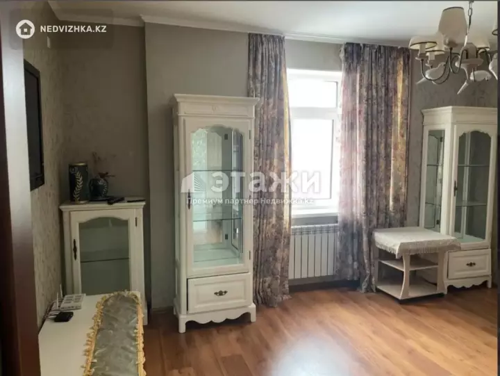 43 м², 1-комнатная квартира, этаж 3 из 18, 43 м², изображение - 1