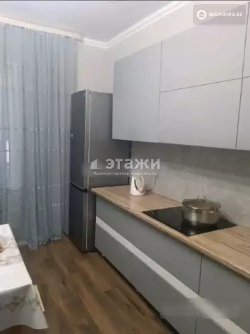 1-комнатная квартира, этаж 8 из 10, 50 м²