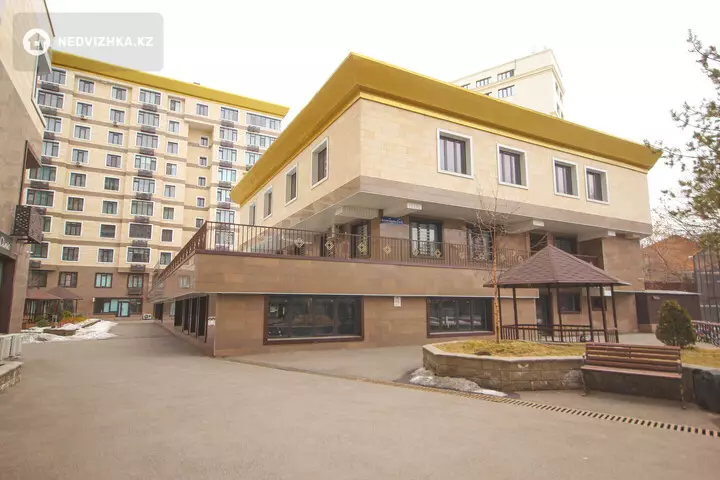 2000 м², Здание, 3 этажа, 2 000 м², изображение - 1