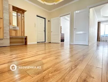 3-комнатная квартира, этаж 3 из 3, 96 м²