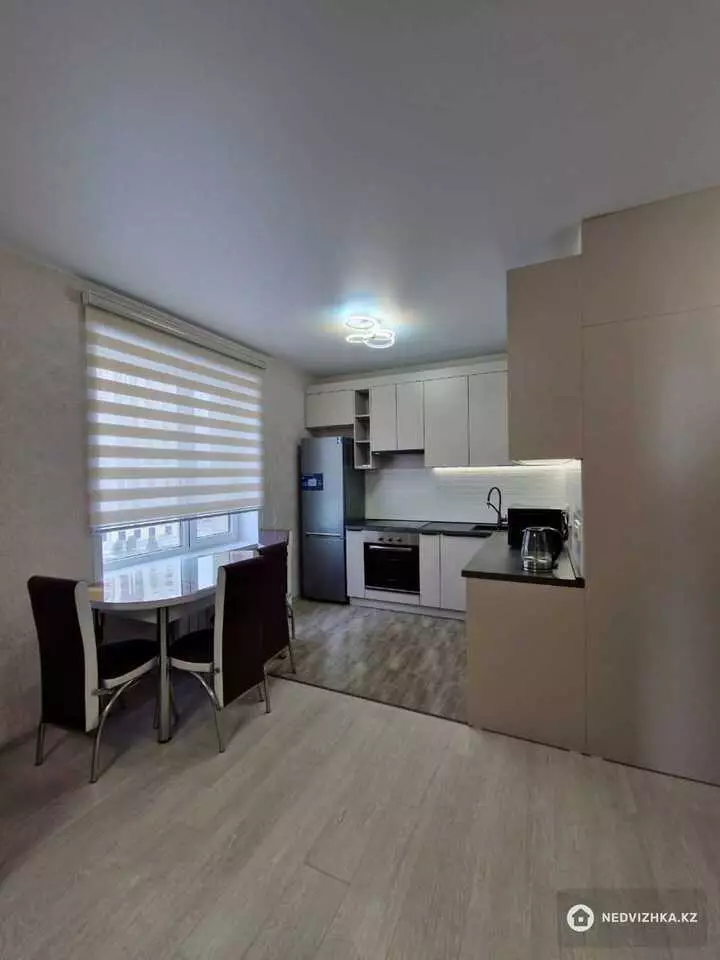 52 м², 2-комнатная квартира, этаж 5 из 15, 52 м², на длительный срок, изображение - 1