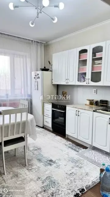 1-комнатная квартира, этаж 5 из 5, 42 м²