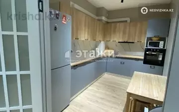 2-комнатная квартира, этаж 2 из 18, 58 м²