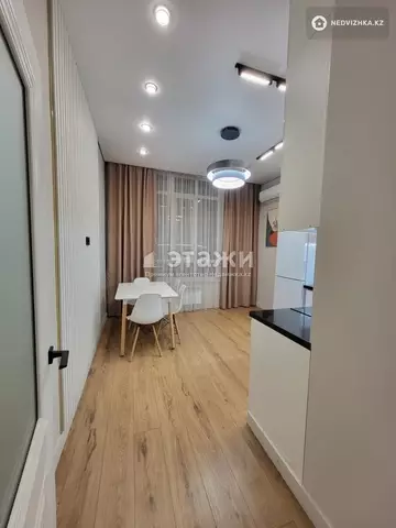 2-комнатная квартира, этаж 2 из 12, 42 м², на длительный срок