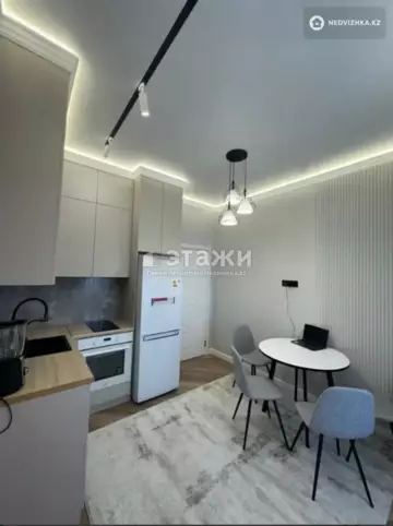 1-комнатная квартира, этаж 12 из 15, 40 м²