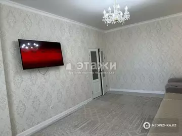 3-комнатная квартира, этаж 10 из 16, 90 м²