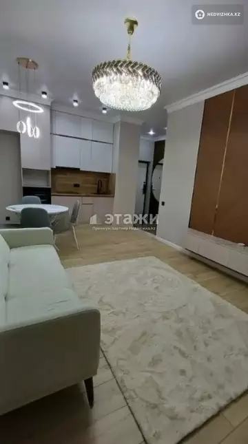 2-комнатная квартира, этаж 3 из 18, 42 м²