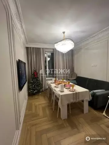 4-комнатная квартира, этаж 6 из 9, 100 м²
