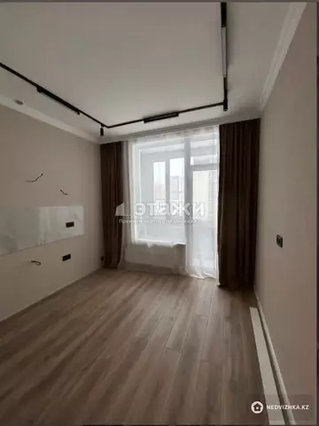 2-комнатная квартира, этаж 3 из 12, 45 м²