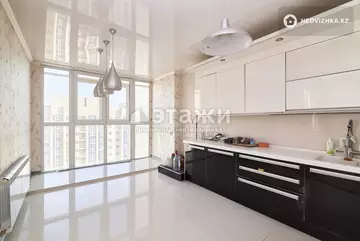 4-комнатная квартира, этаж 16 из 16, 117 м²