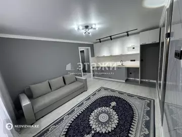 2-комнатная квартира, этаж 3 из 5, 30 м²