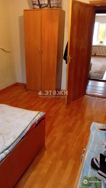 2-комнатная квартира, этаж 3 из 5, 50 м²