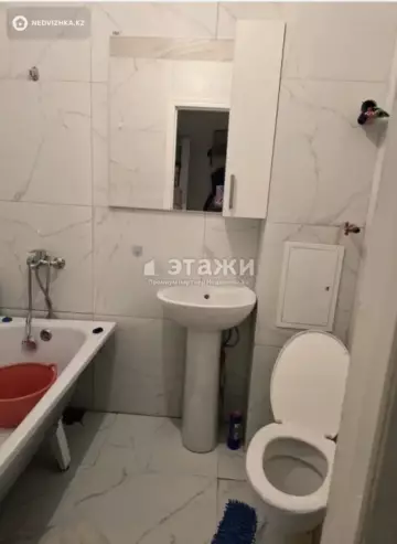 1-комнатная квартира, этаж 9 из 9, 38 м²
