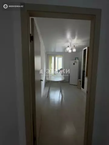2-комнатная квартира, этаж 4 из 9, 63 м²