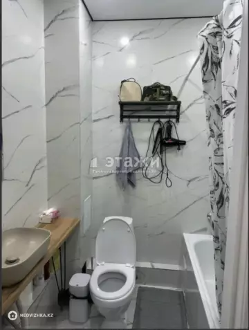 1-комнатная квартира, этаж 3 из 9, 37 м²