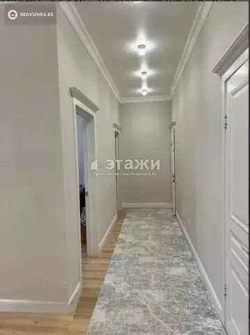 3-комнатная квартира, этаж 2 из 8, 83 м²