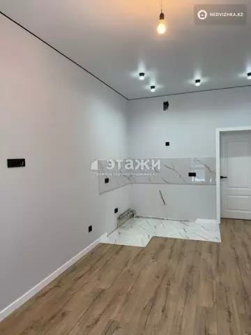 51.3 м², 2-комнатная квартира, этаж 2 из 12, 51 м², изображение - 2