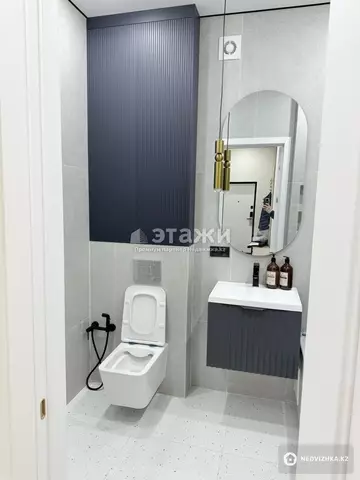 3-комнатная квартира, этаж 4 из 12, 70 м²
