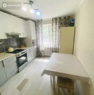 2-комнатная квартира, этаж 2 из 9, 54 м²