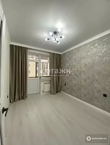 2-комнатная квартира, этаж 9 из 10, 43 м²