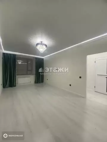 2-комнатная квартира, этаж 9 из 10, 43 м²