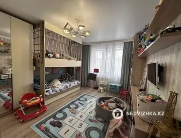 3-комнатная квартира, этаж 7 из 9, 104 м²