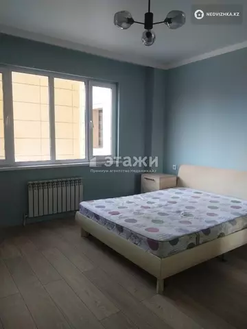 2-комнатная квартира, этаж 2 из 17, 52 м²