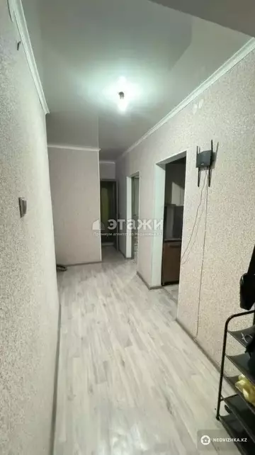 2-комнатная квартира, этаж 4 из 5, 52 м²