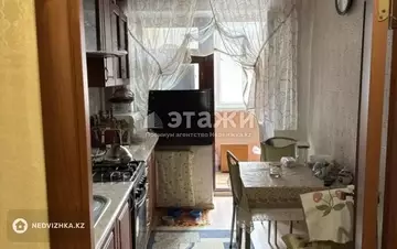 2-комнатная квартира, этаж 3 из 4, 48 м²