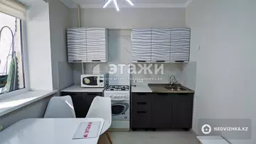 2-комнатная квартира, этаж 3 из 5, 50 м², на длительный срок