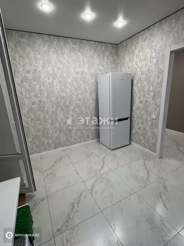 1-комнатная квартира, этаж 12 из 19, 54 м²