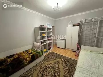 4-комнатная квартира, этаж 5 из 9, 98 м²
