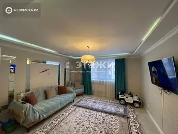 2-комнатная квартира, этаж 2 из 5, 77 м²