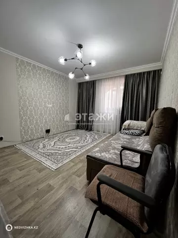 2-комнатная квартира, этаж 2 из 17, 56 м²