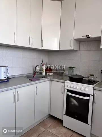 2-комнатная квартира, этаж 2 из 17, 56 м²