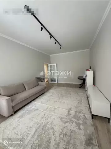 2-комнатная квартира, этаж 2 из 7, 72 м²