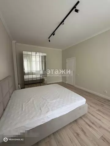 2-комнатная квартира, этаж 2 из 7, 72 м²