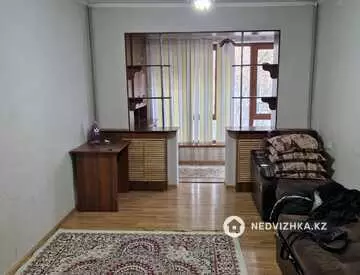 2-комнатная квартира, этаж 3 из 5, 50 м², на длительный срок