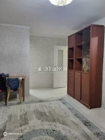 2-комнатная квартира, этаж 4 из 4, 45 м²