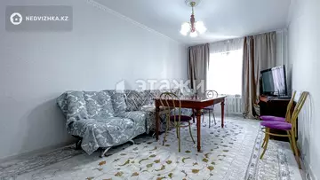4-комнатная квартира, этаж 3 из 5, 85 м²