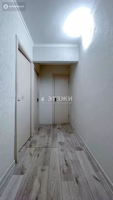 4-комнатная квартира, этаж 3 из 5, 85 м²