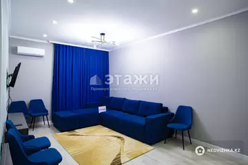 2-комнатная квартира, этаж 13 из 20, 56 м², на длительный срок