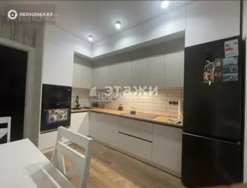 3-комнатная квартира, этаж 9 из 14, 91 м²