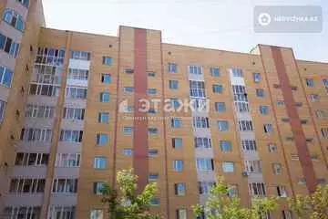 1-комнатная квартира, этаж 1 из 9, 37 м²