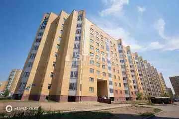 1-комнатная квартира, этаж 1 из 9, 37 м²