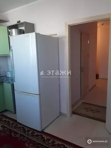 1-комнатная квартира, этаж 2 из 12, 39 м²