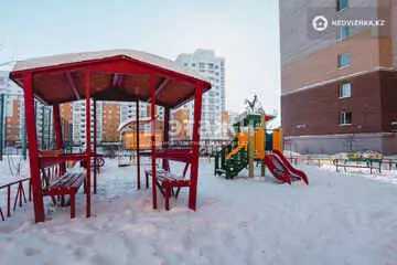 3-комнатная квартира, этаж 2 из 12, 87 м²