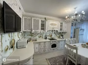 3-комнатная квартира, этаж 2 из 14, 110 м²