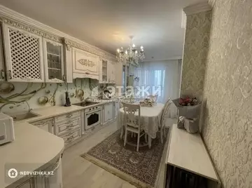 3-комнатная квартира, этаж 2 из 14, 110 м²